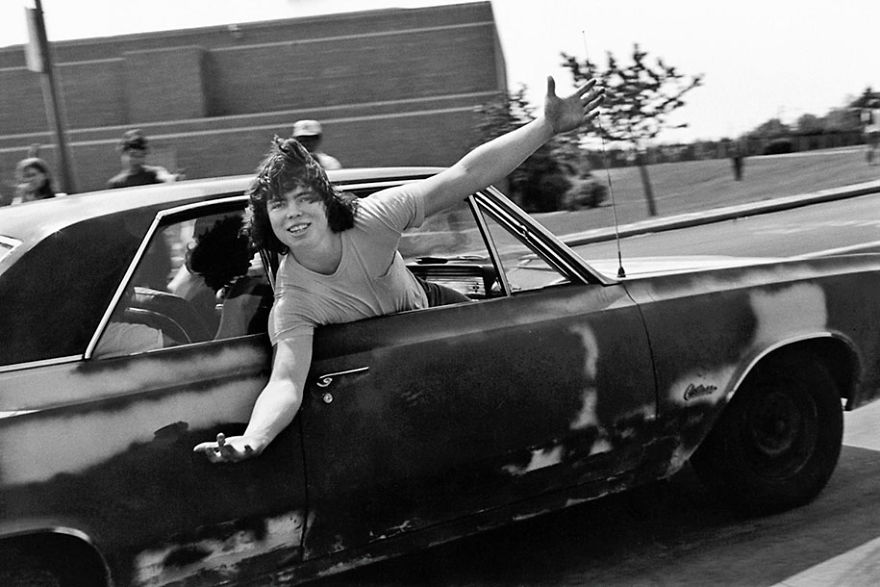 33 portraits intimes de jeunes rebelles dans les années 1970 pris par un enseignant du secondaire