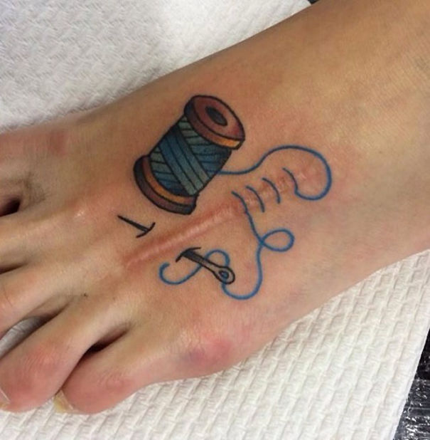 30 tatouages exceptionnels qui transforment les cicatrices en oeuvres d’art