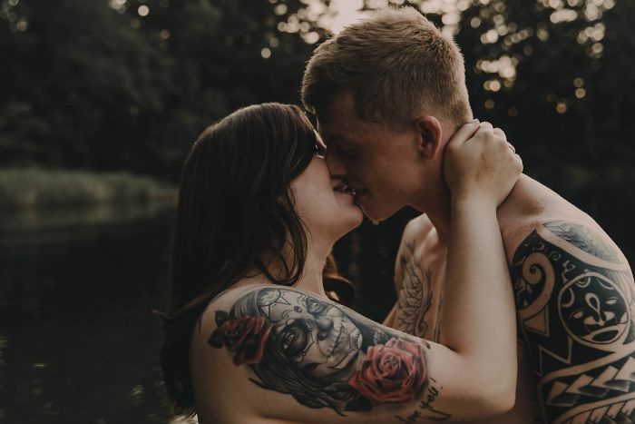 Ce shooting photo d’une femme et son fiancé est devenu viral et il véhicule un puissant message