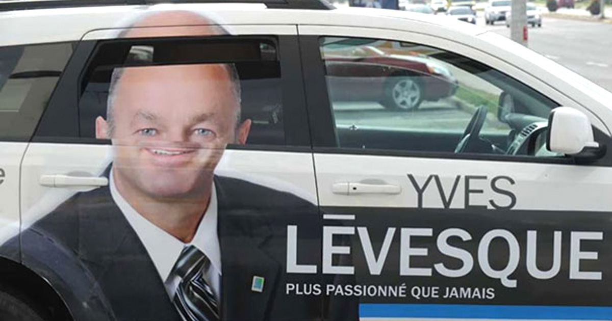 20 fois où des publicités ratées sur des véhicules ont été remarquées un peu trop tard