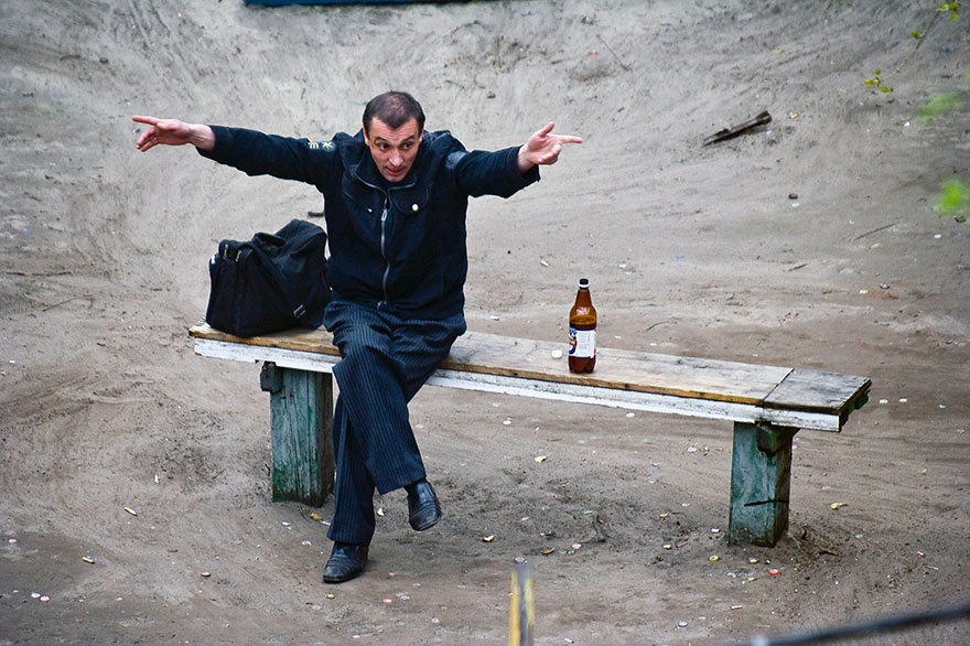 Ce photographe a passé 10 ans à photographier le même banc, et les résultats sont mieux que ce à quoi il s’attendait