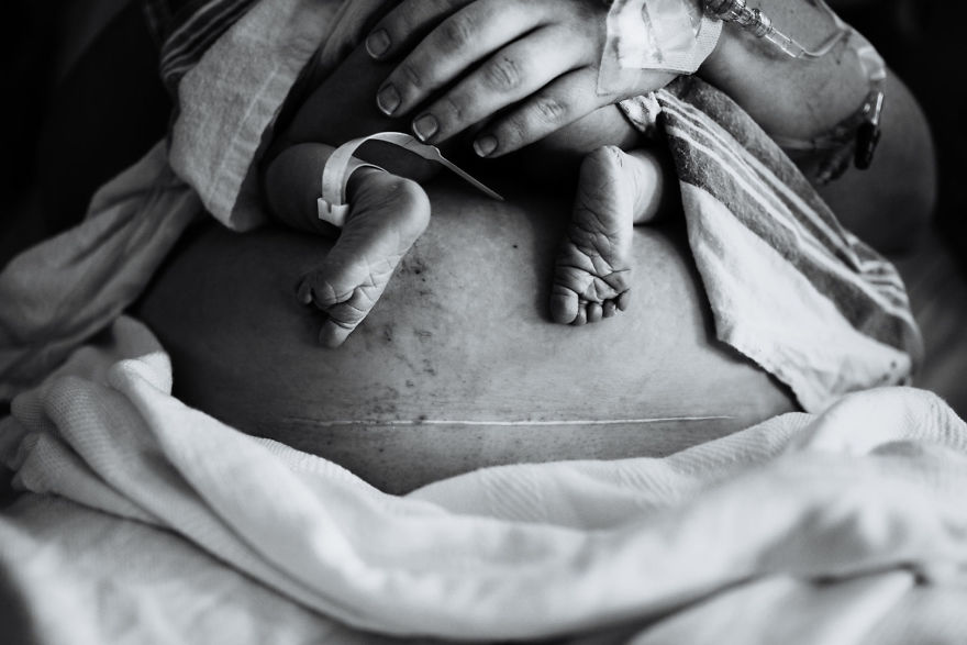 19 gagnantes du concours de photographie de naissance 2018 prouvent que les mères sont extraordinaires