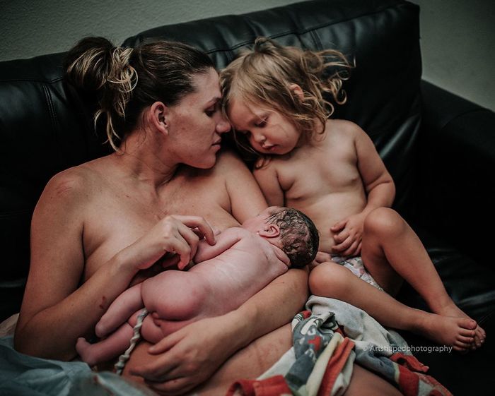 Ces 20 puissants clichés explicites du concours de photos de naissance 2018 prouvent que les mères sont extraordinaires