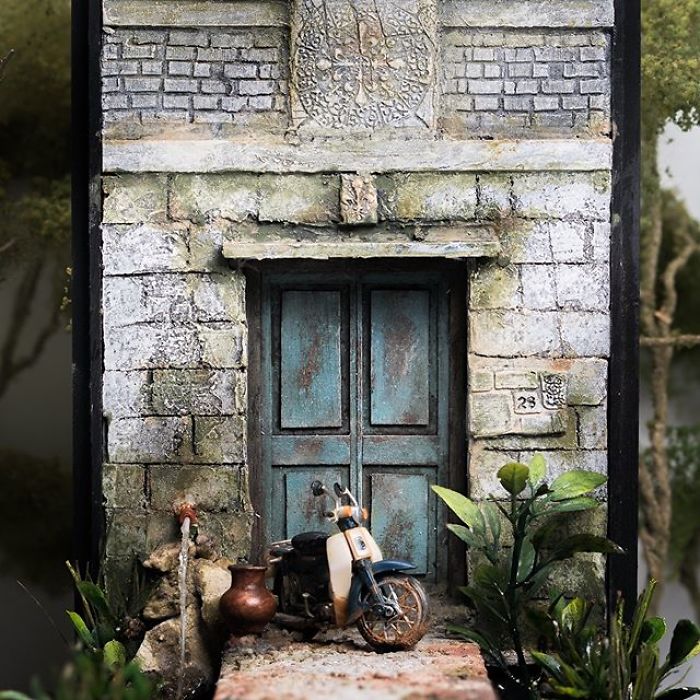 Cet artiste recrée les souvenirs d’enfance des gens avec des dioramas miniatures réalistes, et le résultat va vous émerveiller