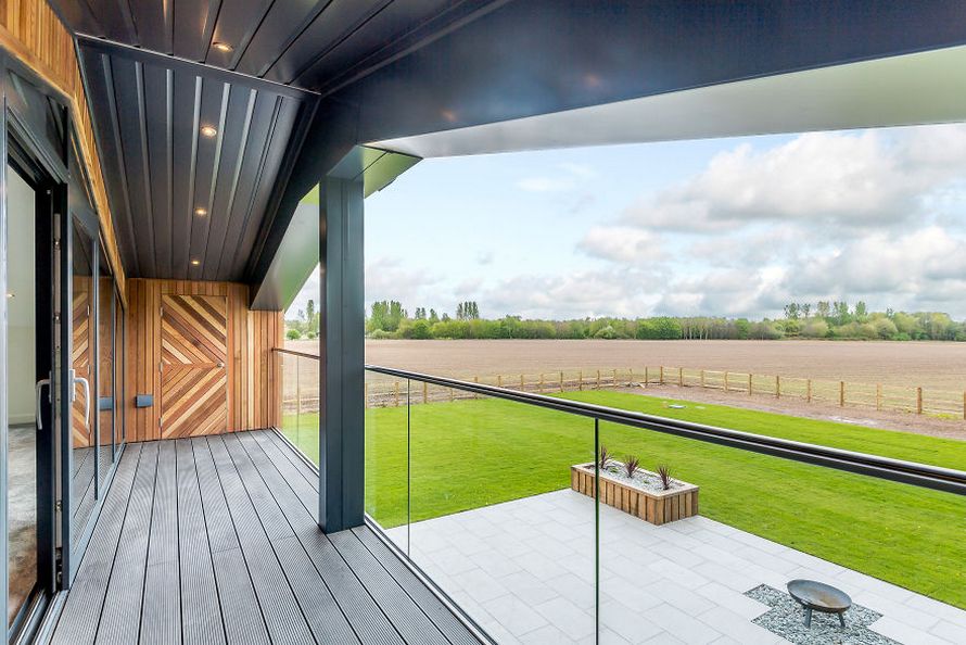Il transforme un vieux hangar agricole en maison de luxe de 1,7 M$