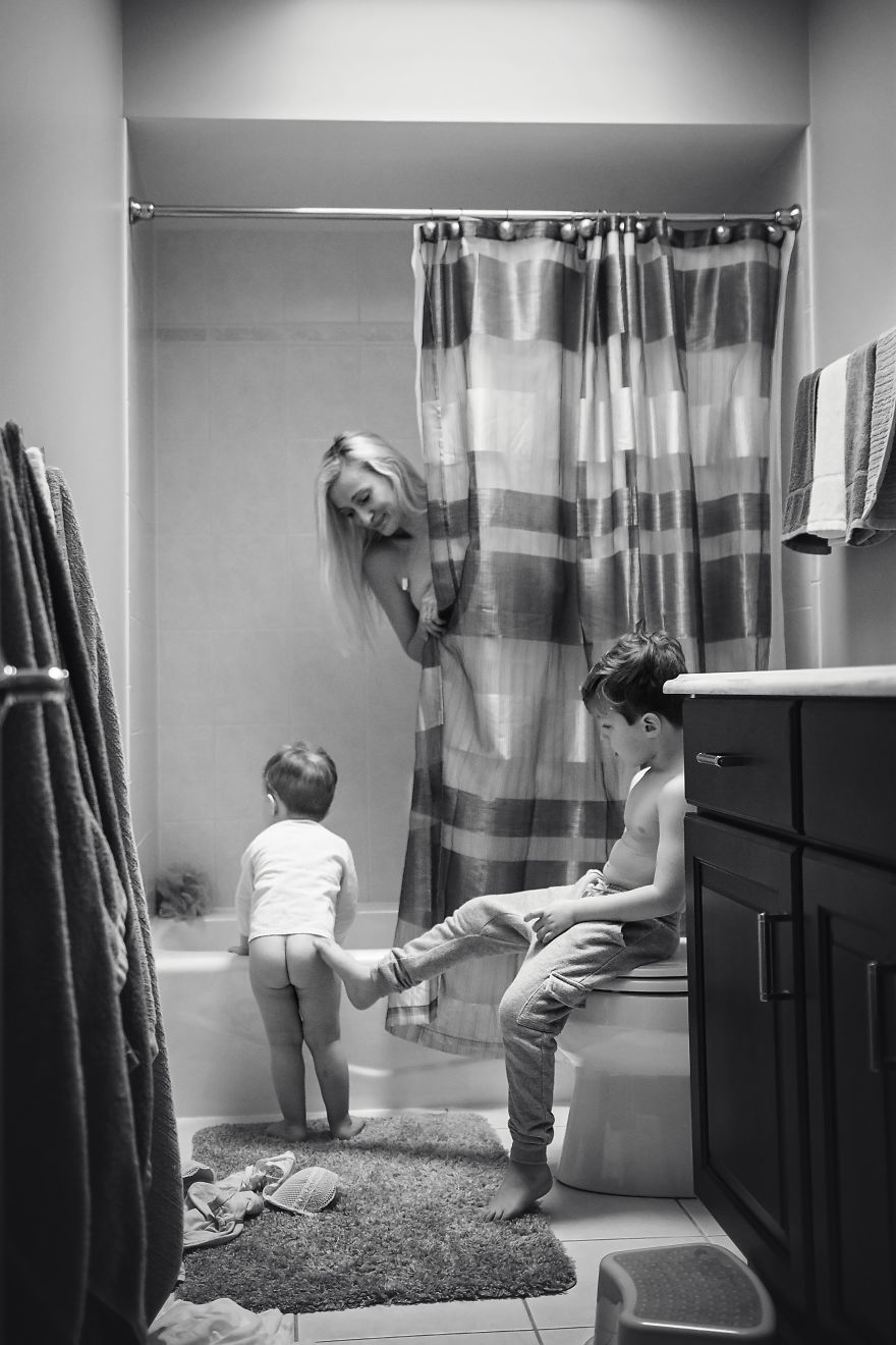 J’ai pris ces 22 photos honnêtes de mamans pour montrer à quoi ressemble vraiment la vie d’une mère