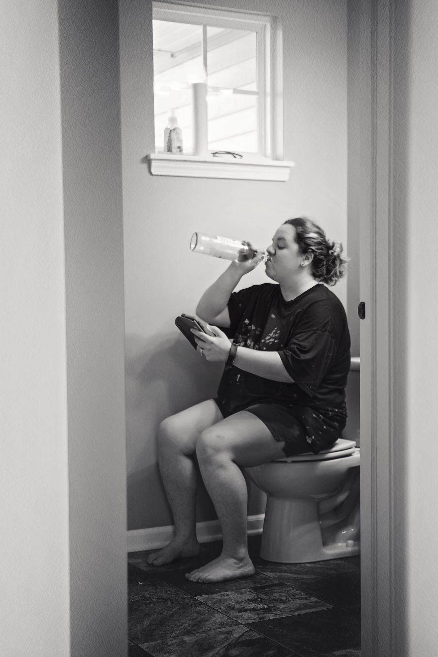 J’ai pris ces 22 photos honnêtes de mamans pour montrer à quoi ressemble vraiment la vie d’une mère