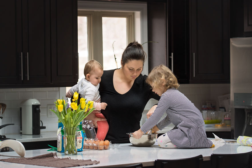 J’ai pris ces 22 photos honnêtes de mamans pour montrer à quoi ressemble vraiment la vie d’une mère