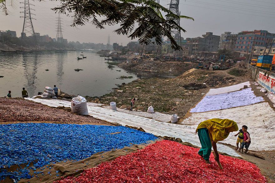 20 images percutantes sur la pollution plastique qui vont vous faire réfléchir