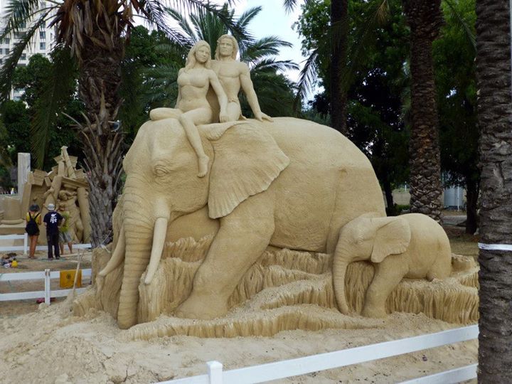 24 fois où des gens ont poussé les sculptures de sable à un autre niveau