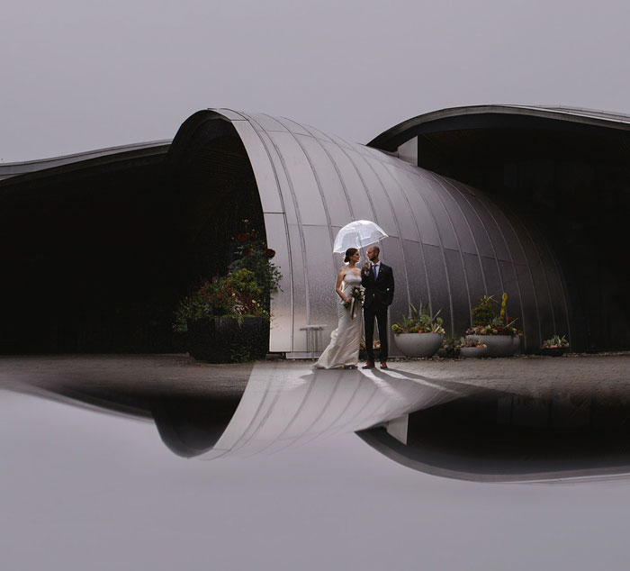 Ce photographe de mariage vous partage une astuce de photographie ridiculement simple, et les résultats sont à couper le souffle