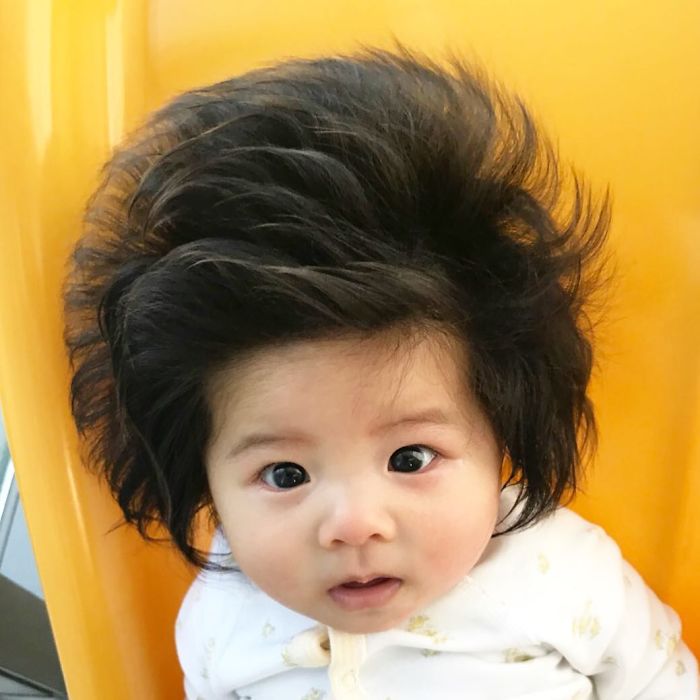 Cette fillette a seulement 6 mois, mais ses cheveux sont si magnifiques qu’elle a plus de 75 000 fans sur Instagram