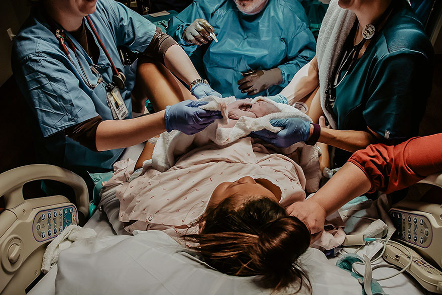 « Je lui ai dit que je l’ai photographié alors qu’il pleurait en voyant son fils, il a dit : “Ce n’est pas pour ça que je pleurais” »