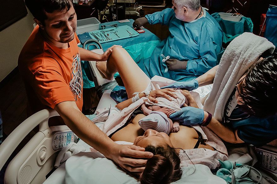 « Je lui ai dit que je l’ai photographié alors qu’il pleurait en voyant son fils, il a dit : “Ce n’est pas pour ça que je pleurais” »