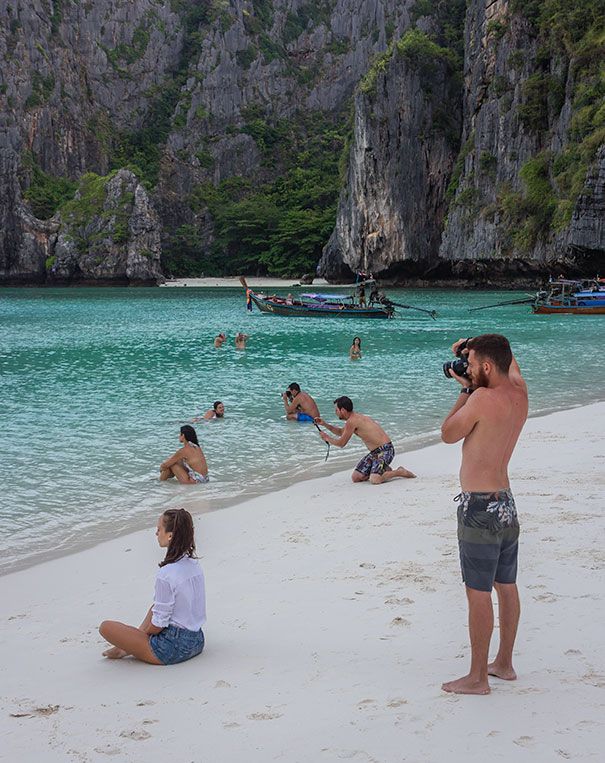 Des gens partagent des photos de gars « forcés » de prendre des photos parfaites de leurs petites amies (27 nouvelles images)