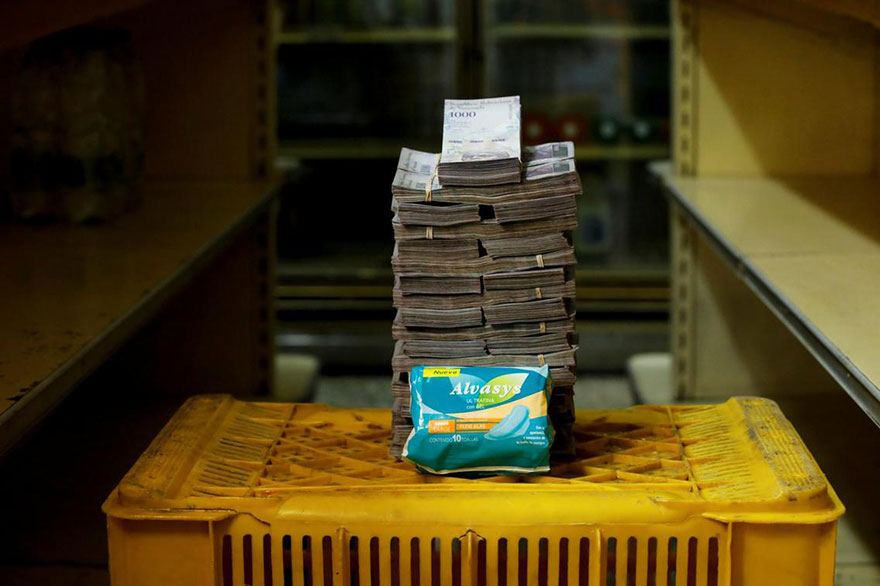 Voici combien d’argent il vous faut pour acheter différents articles courants au Venezuela (11 images)