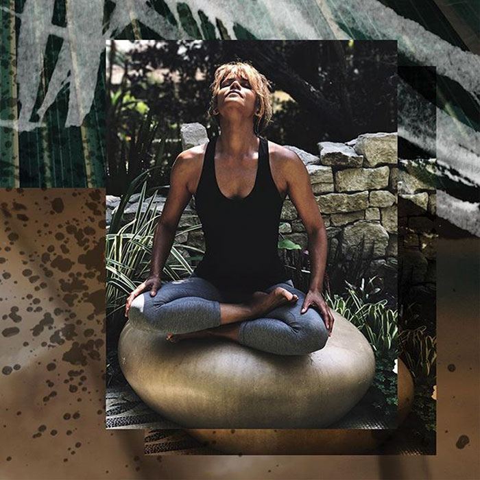 Halle Berry a eu 55 ans et elle a révélé ce qu’elle fait pour avoir l’air d’avoir 25 ans