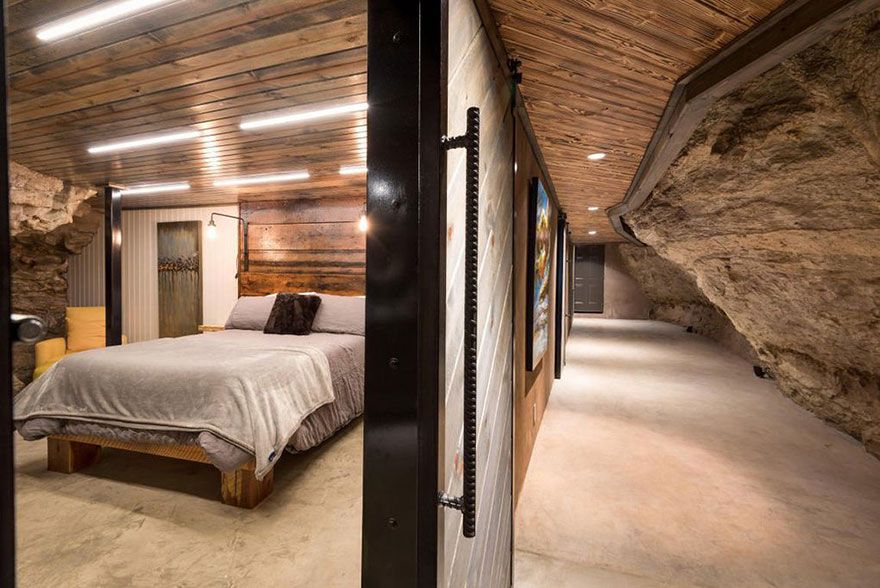 Quelqu’un vend une maison incroyable cachée dans une grotte et l’intérieur est encore mieux que l’extérieur