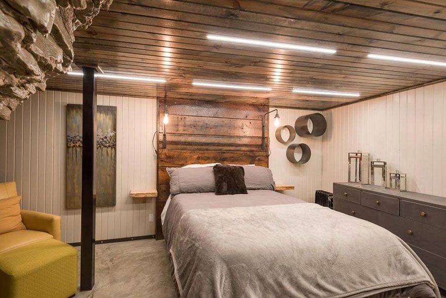 Quelqu’un vend une maison incroyable cachée dans une grotte et l’intérieur est encore mieux que l’extérieur