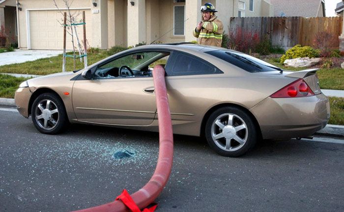 9 fois où des gens se sont stationnés près des bornes d’incendie et l’ont regretté plus tard