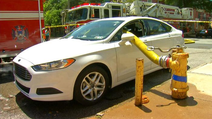 9 fois où des gens se sont stationnés près des bornes d’incendie et l’ont regretté plus tard