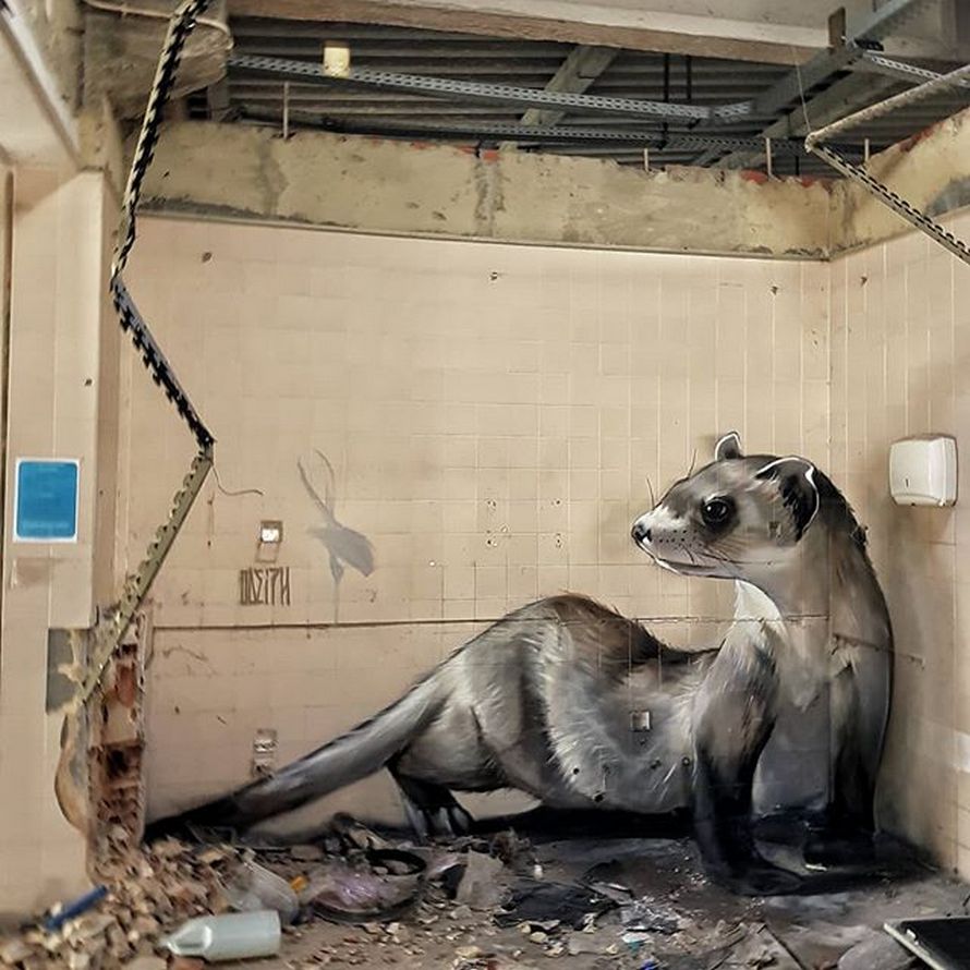 Cet artiste de rue crée des graffitis 3D qui brouillent les frontières entre l’art et la réalité et c’est plus qu’impressionnant
