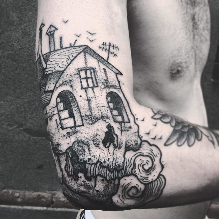 12 tatouages brillants qui révèlent toute leur splendeur seulement lorsque vous étendez le bras ou la jambe