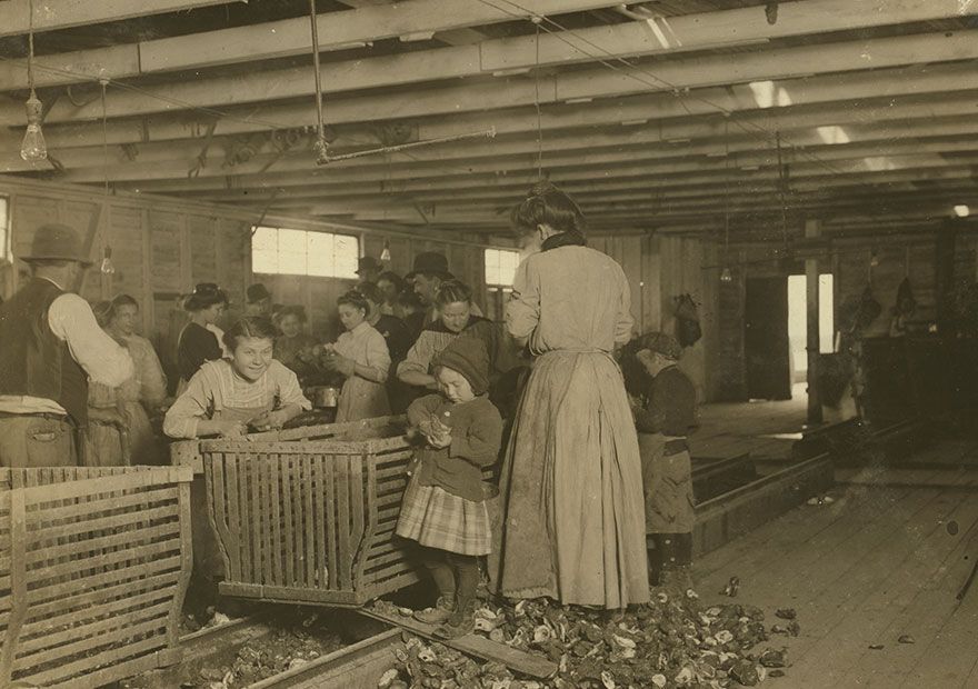 Ces images horribles des années 1900 montrent les difficultés auxquelles étaient confrontés les enfants qui travaillaient avant que le travail des enfants ne soit aboli