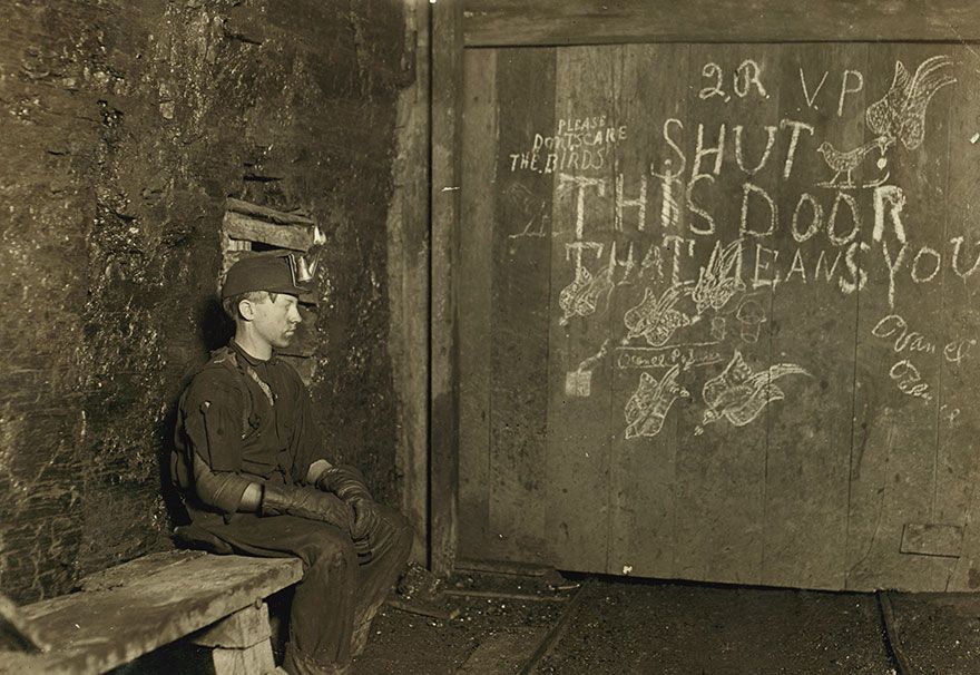 Ces images horribles des années 1900 montrent les difficultés auxquelles étaient confrontés les enfants qui travaillaient avant que le travail des enfants ne soit aboli
