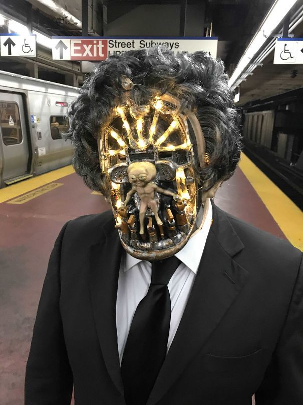 33 meilleures idées de costumes d’Halloween qu’on a jamais vues
