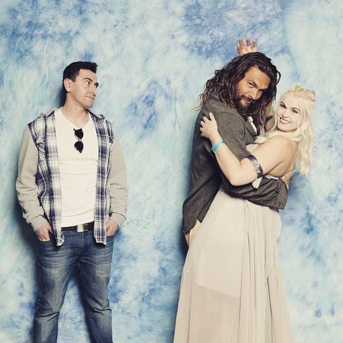 14 fois où Jason Momoa s’est foutu de la gueule des gars quand des couples lui ont demandé une photo avec lui
