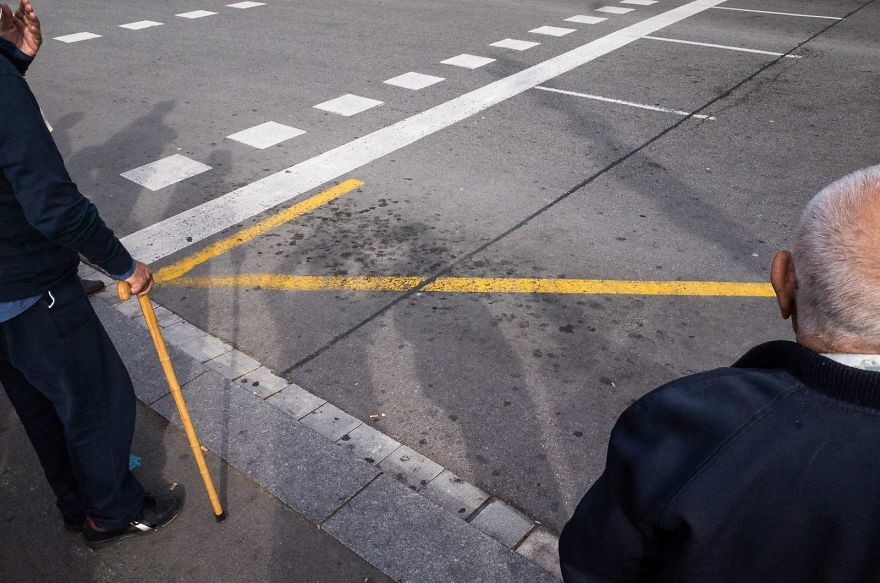 30 photos incroyablement chanceuses par l’un des meilleurs photographes de rue du monde