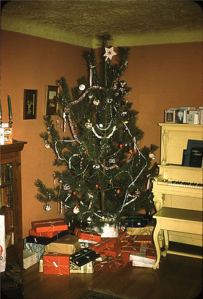 33 photos de décorations de Noël dans les années 1950 et
