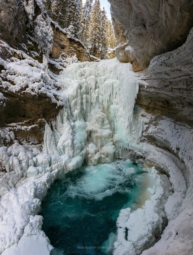 27 photos glacées de l’hiver qui montrent à quel point il fait froid dans certains endroits