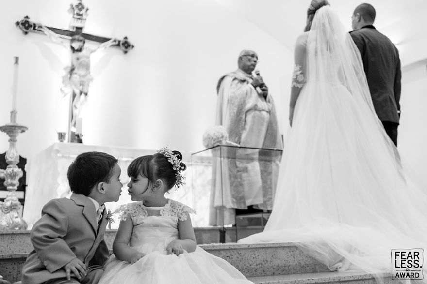 Les 33 meilleures photos de mariage de l’année montrent ce qui arrive quand tu payes un bon photographe
