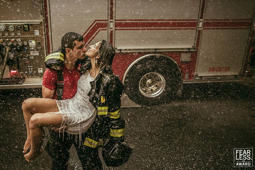 Les 33 meilleures photos de mariage de l’année montrent ce qui arrive quand tu payes un bon photographe