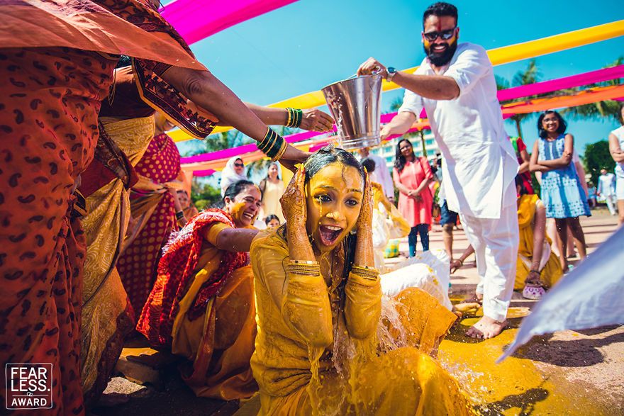 Les 33 meilleures photos de mariage de l’année montrent ce qui arrive quand tu payes un bon photographe