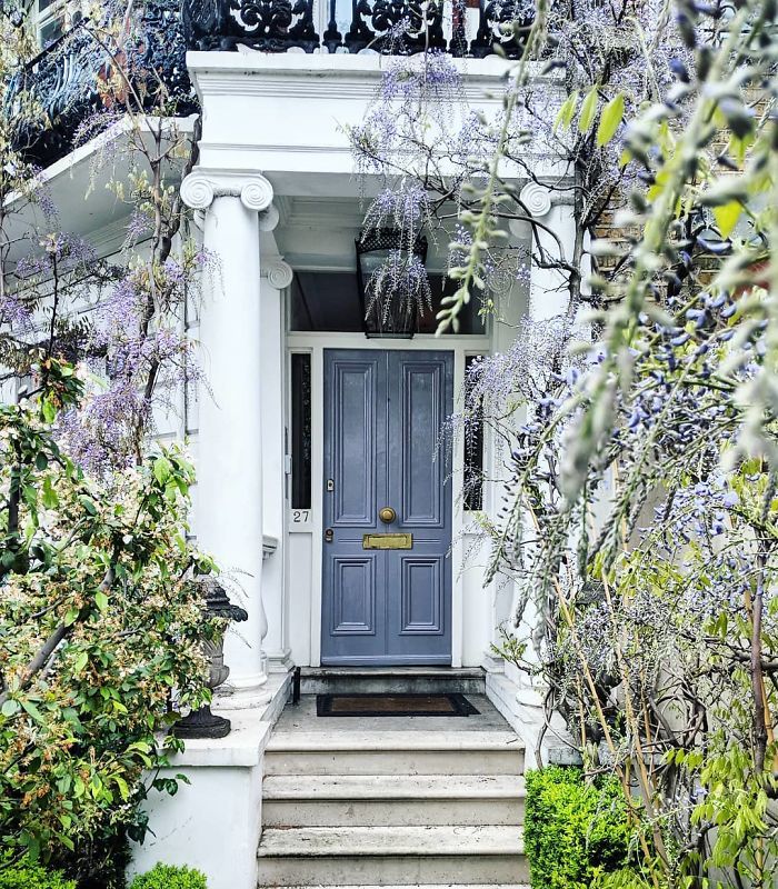 Cette femme a photographié les plus belles portes d’entrée de Londres et elles ont l’air tout droit sorties d’un film de Wes Anderson