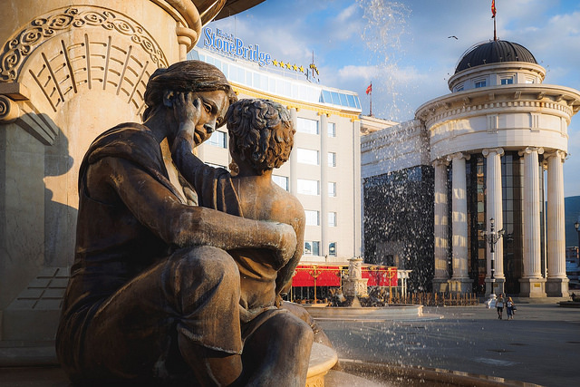 16 magnifiques sculptures du monde entier faites avec amour pour les mères