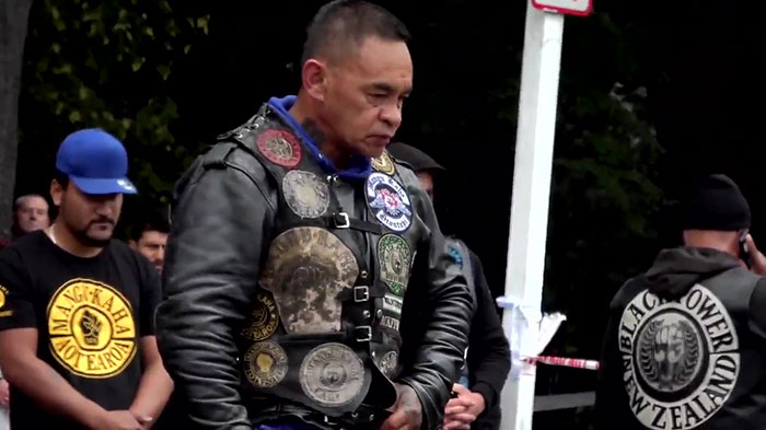 Une bande de motards a rendu hommage aux victimes de Christchurch en exécutant une danse Haka émouvante