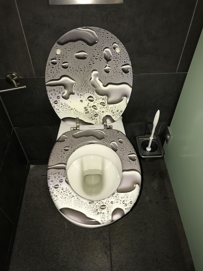 22 toilettes de l’enfer construites par des gens qui n’en ont probablement jamais utilisé une