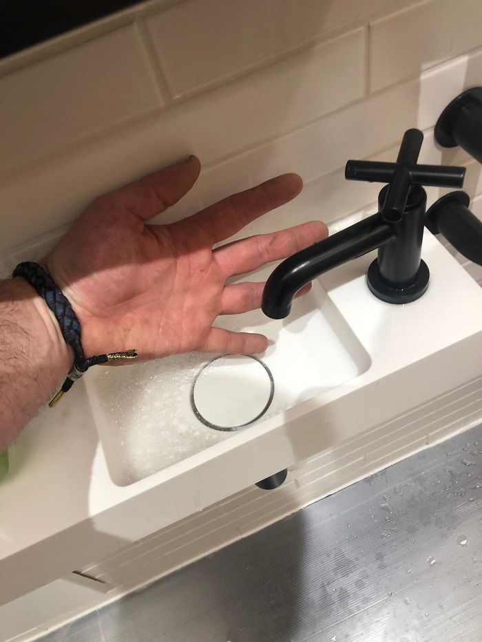 22 toilettes de l’enfer construites par des gens qui n’en ont probablement jamais utilisé une