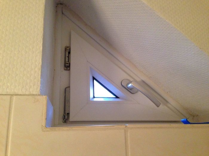 22 toilettes de l’enfer construites par des gens qui n’en ont probablement jamais utilisé une
