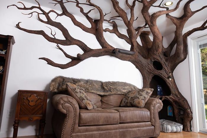Un homme a créé un arbre artificiel d’intérieur pour un chat et le maître l’adore