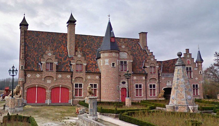 Un Belge documente les maisons laides qu’il voit et elles sont si affreuses que c&#8217;en est hilarant (23 images)
