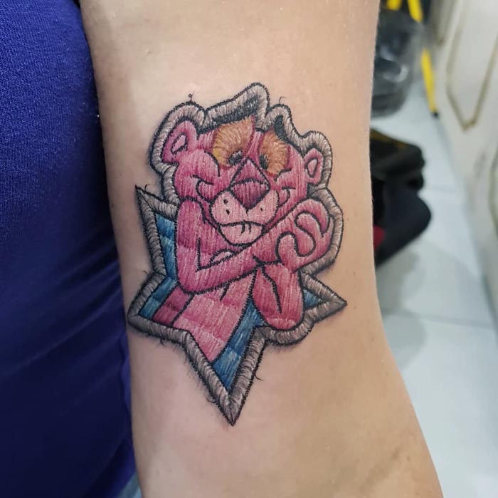 33 tatouages broderie qui ont apporté la célébrité à cet artiste brésilien