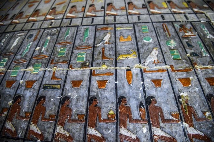 Des archéologues ont découvert une tombe de 4 000 ans en Égypte et on dirait qu’elle vient juste d’être peinte