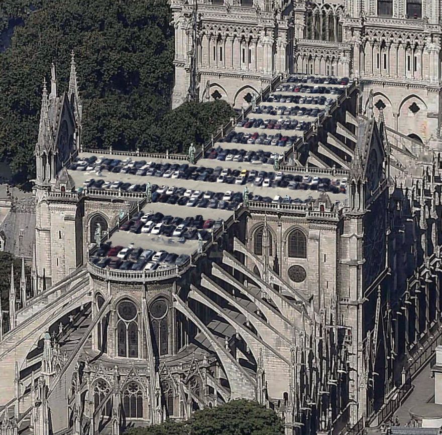 9 propositions ridicules pour la restauration de Notre-Dame