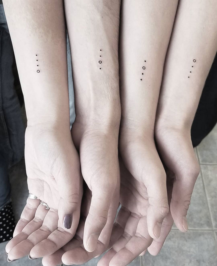 23 Tatouages Assortis Qui Sont Tout Aussi Astucieux Que