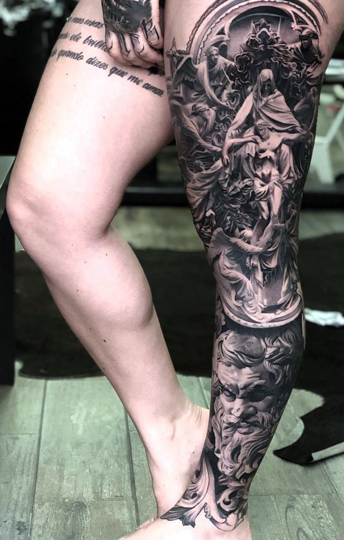 22 tatouages sur les jambes les plus épiques